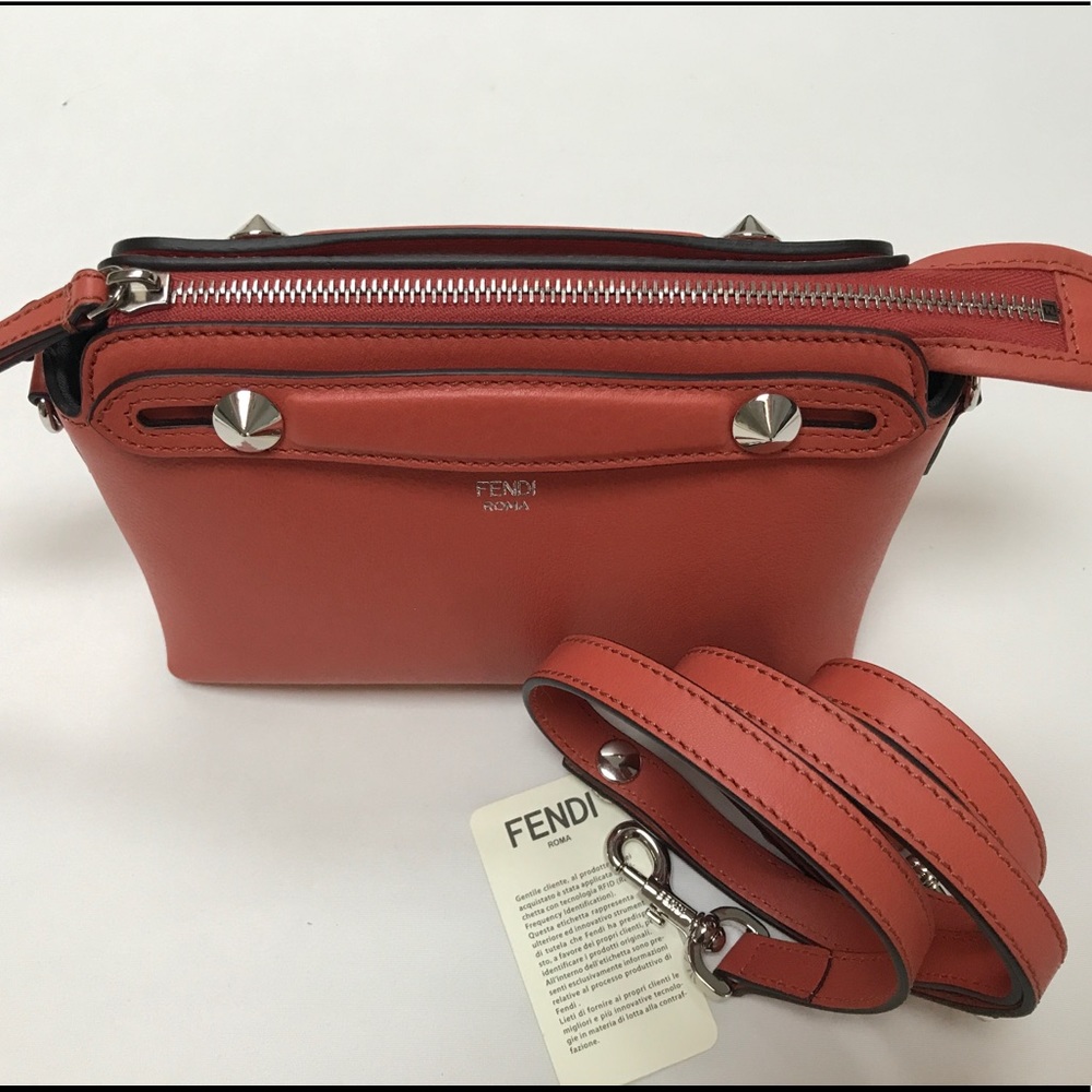 💰SOLD 💰💯AUTHENTIC FENDI BY THE WAY BOSTON - Picture 1 of 8